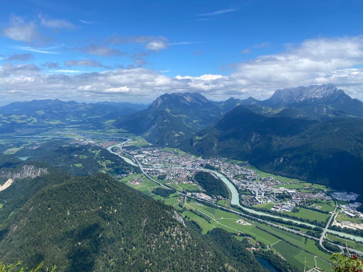 Kaiserpanorama - Alpenmagie Апартаменты Обераудорф